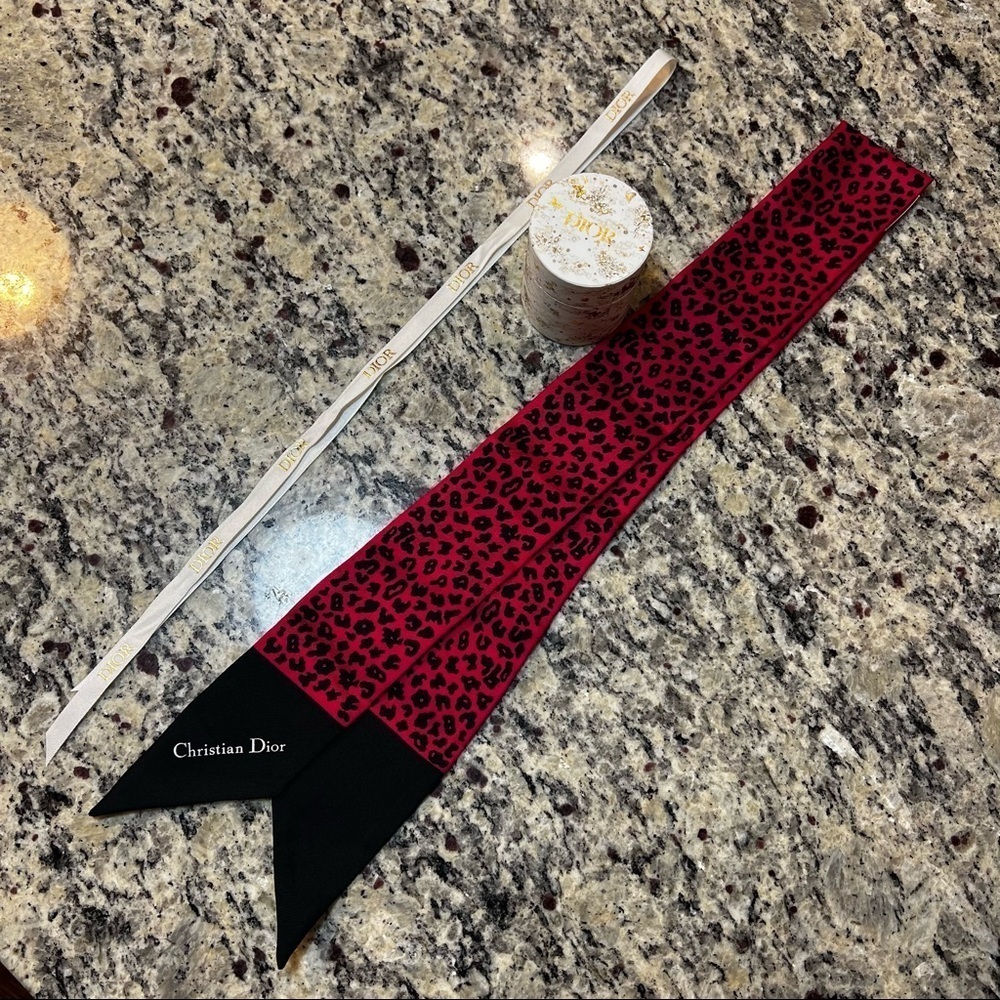 NEW Dior Mitzah Silk Scarf in Fuschia Leopard Print